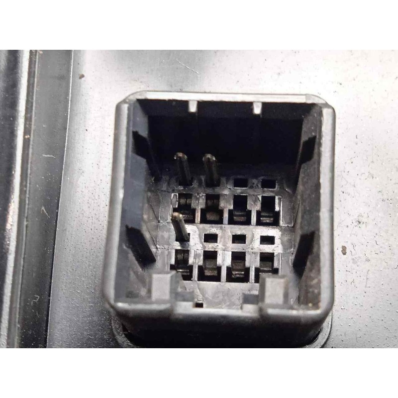 Recambio de retrovisor derecho para kia shuma ii 1.6 cat referencia OEM IAM SINREFERENCIA EELCTRICO - 3.PINES BLANCO