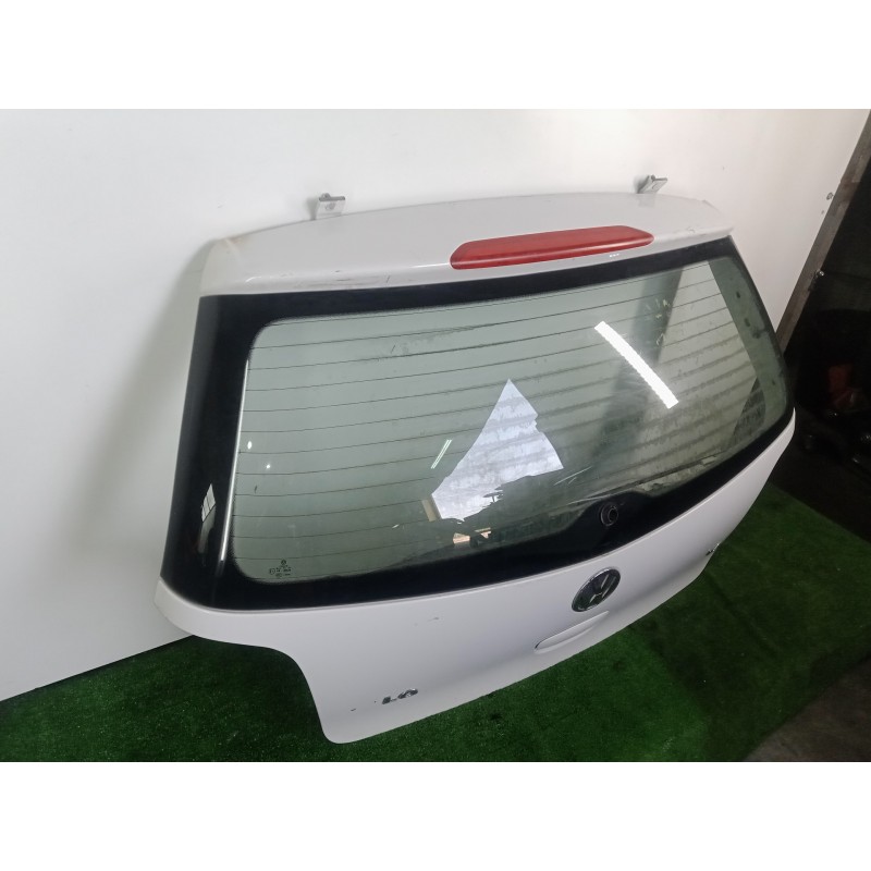 Recambio de porton trasero para volkswagen polo (9n3) 1.4 16v referencia OEM IAM   BLANCO