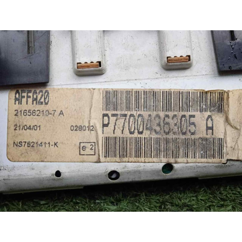 Recambio de pantalla multifuncion para renault kangoo (f/kc0) referencia OEM IAM P7700436305A-216562107A-NS7521411K  