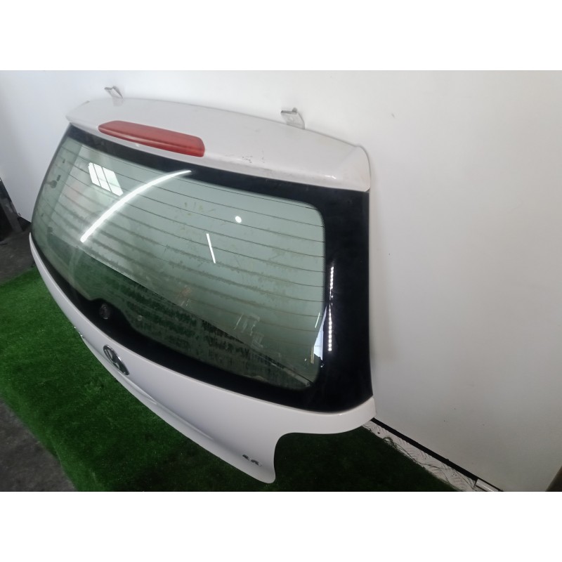 Recambio de porton trasero para volkswagen polo (9n3) 1.4 16v referencia OEM IAM   BLANCO