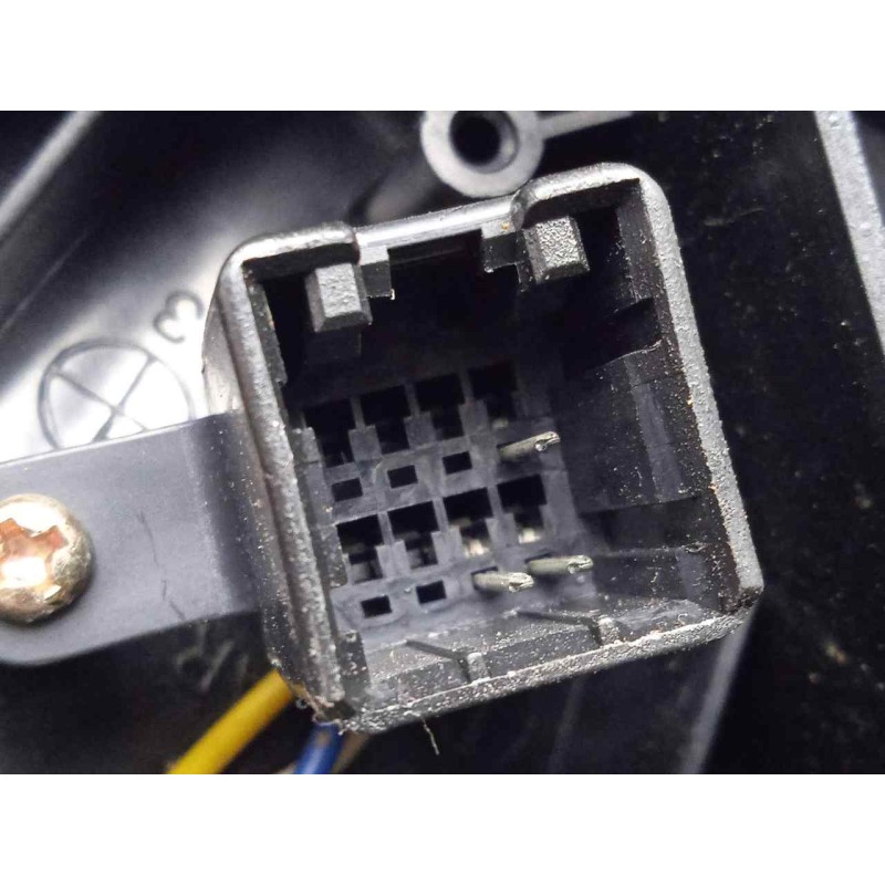 Recambio de retrovisor izquierdo para kia shuma ii 1.6 cat referencia OEM IAM SINREFERENCIA ELECTRICO - 2.PINES BLANCO