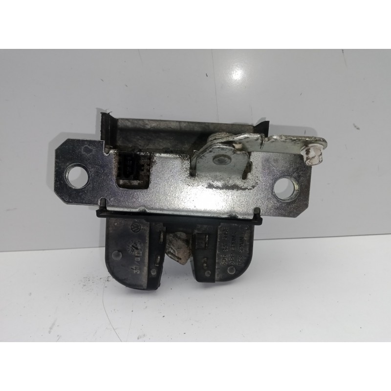Recambio de cerradura maletero / porton para volkswagen polo (9n3) 1.4 16v referencia OEM IAM 6Q6827505E  