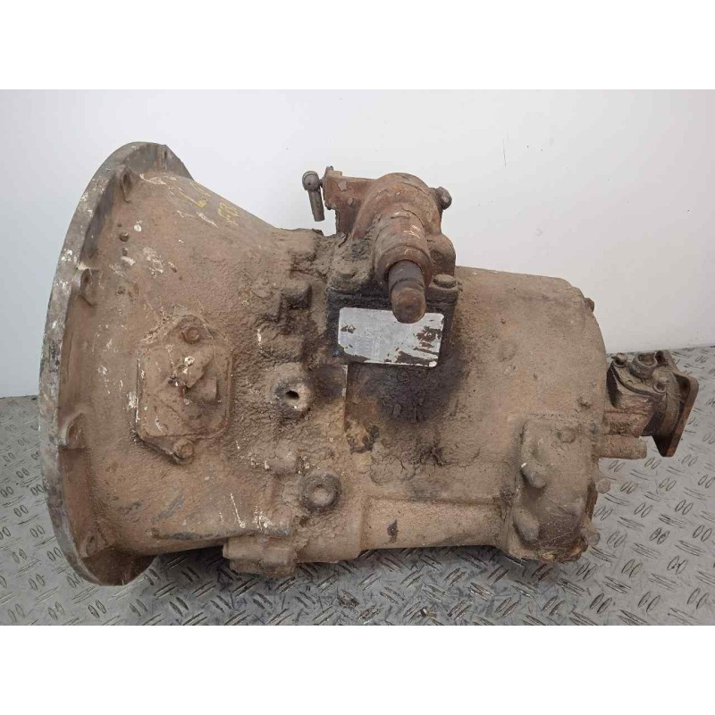 Recambio de caja cambios para ebro l.60 referencia OEM IAM T5200-07101089R2 5.VELOCIDADES MANUAL