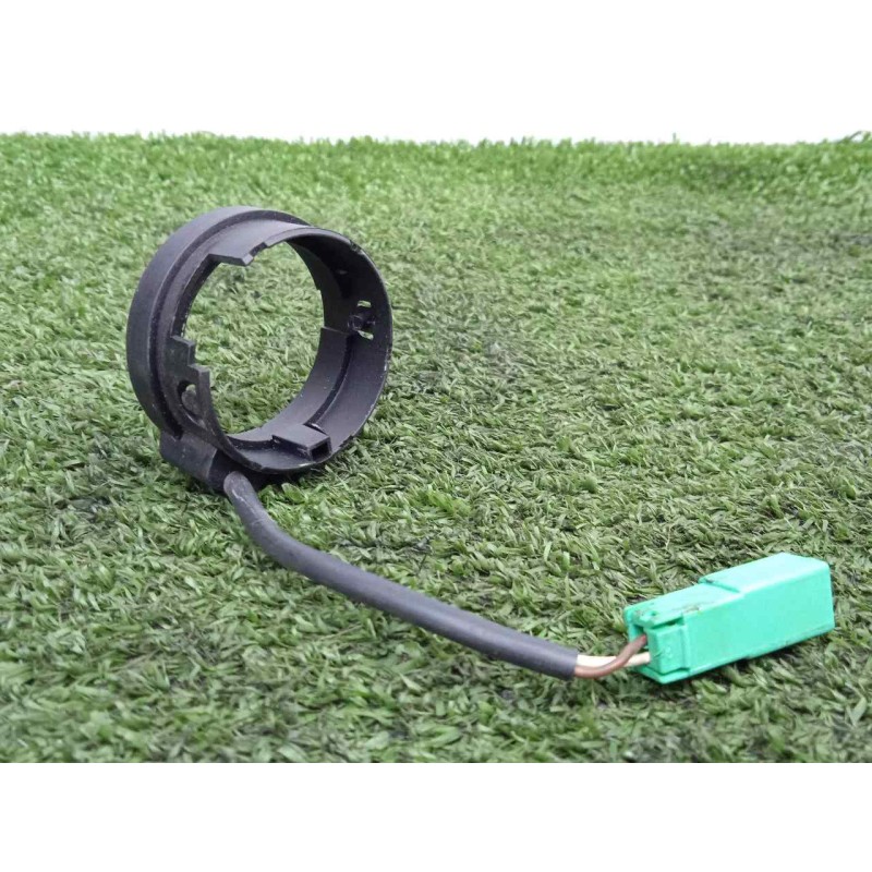 Recambio de antena para jaguar xj6/12 4.0 cat referencia OEM IAM SINREFERENCIA ANTENA.LLAVE.CONTACTO 