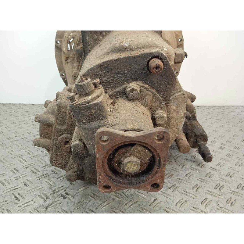 Recambio de caja cambios para ebro l.60 referencia OEM IAM T5200-07101089R2 5.VELOCIDADES MANUAL