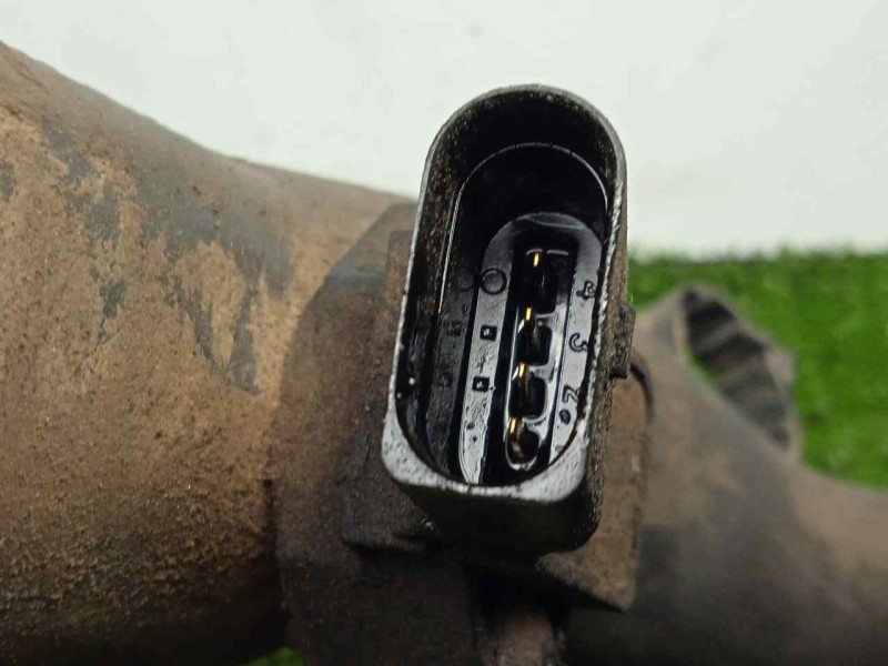 Recambio de tubo presion turbocompresor para audi a3 (8p) 2.0 tdi referencia OEM IAM 1K0145770D RIGIDO 