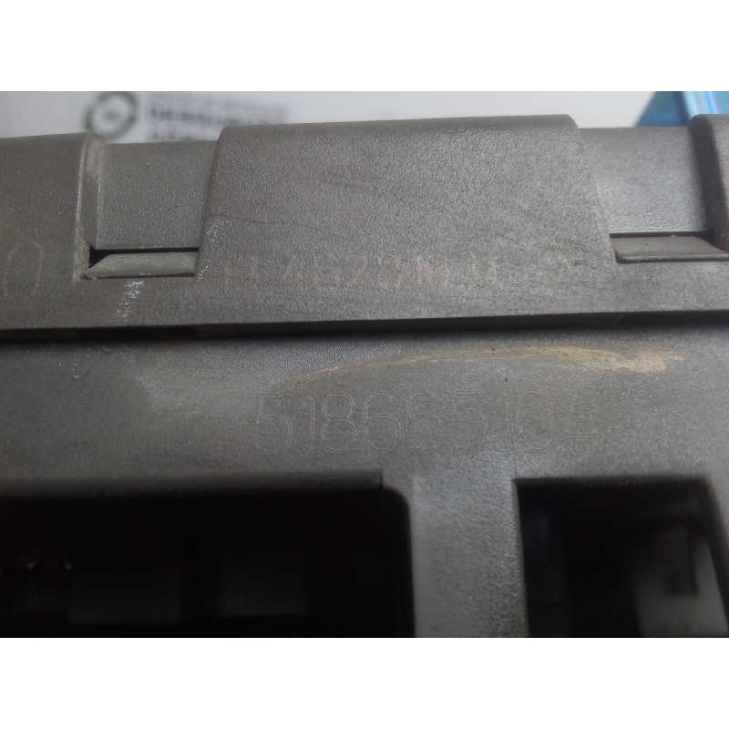 Recambio de caja reles / fusibles para land rover freelander (ln) 2.0 turbodiesel referencia OEM IAM YQE102930-134828100398-5186