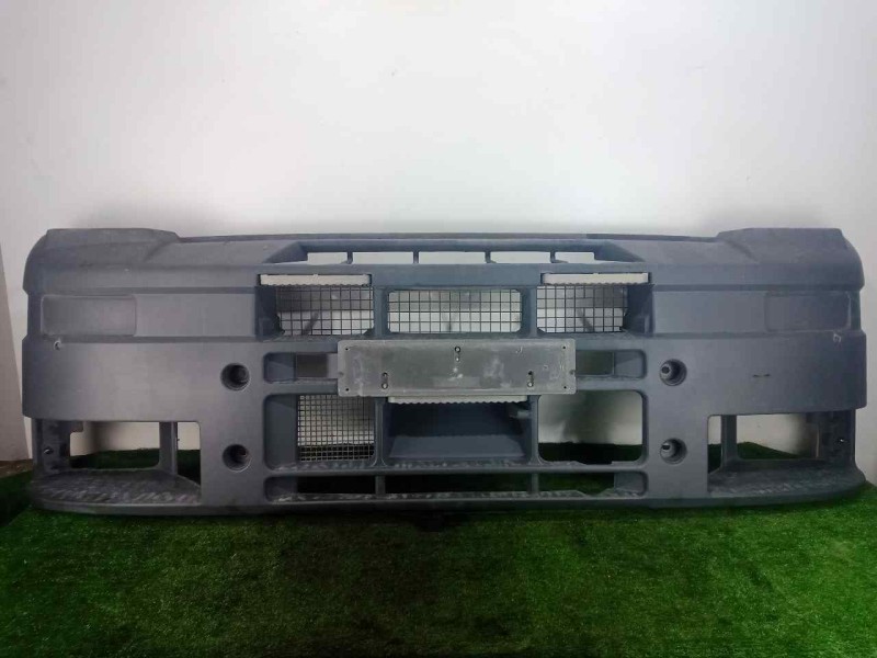 Recambio de paragolpes delantero para iveco eurocargo 5.9 diesel referencia OEM IAM 100163373-710018  