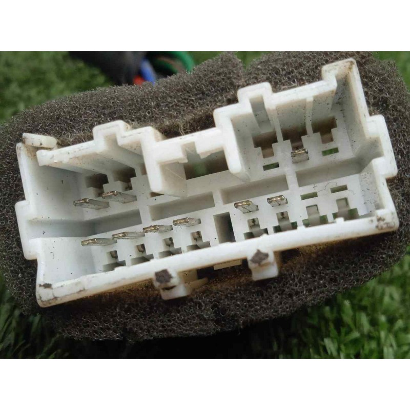 Recambio de mando limpia para ssangyong korando 2.3 turbodiesel cat referencia OEM IAM   9.PIN