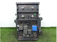 Recambio de caja reles / fusibles para chrysler voyager (gs) 2.5td referencia OEM IAM P04707996AE-4707996AE  