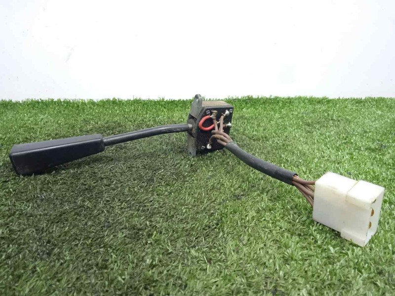 Recambio de mando limpia para nissan trade 2.8d referencia OEM IAM  5.PINES 