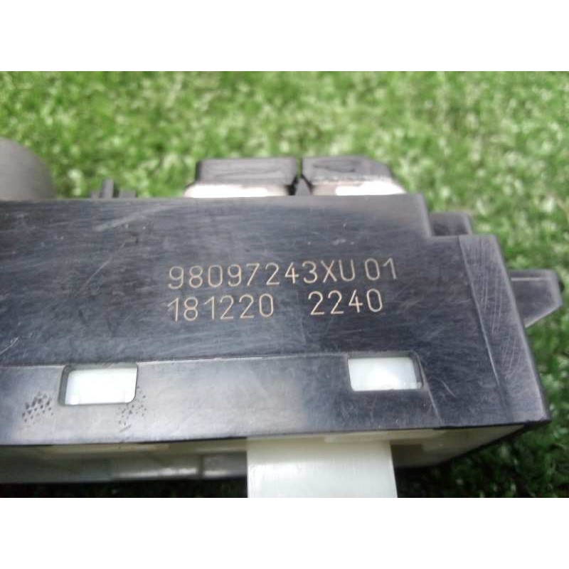 Recambio de mando multifuncion para peugeot 2008 (--.2013) 1.2 12v vti referencia OEM IAM 98097243XU 6.PINES 