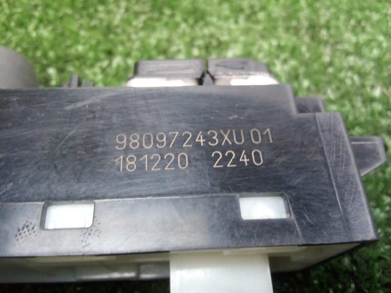 Recambio de mando multifuncion para peugeot 2008 (--.2013) 1.2 12v vti referencia OEM IAM 98097243XU 6.PINES 