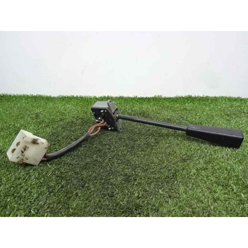 Recambio de mando luces para nissan trade 2.8d referencia OEM IAM  4.PINES 