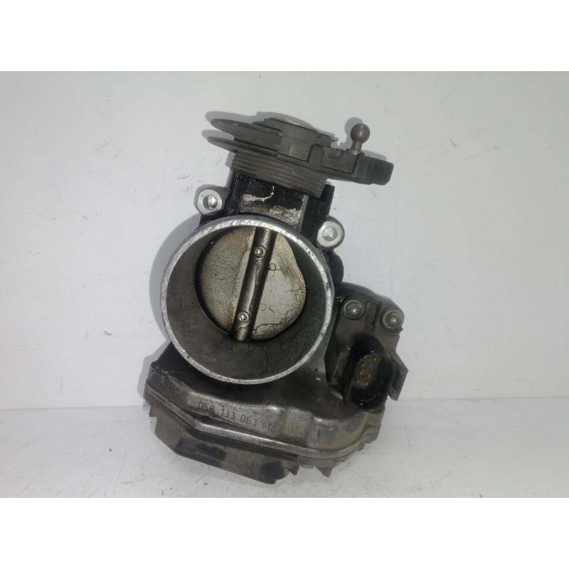 Recambio de caja mariposa para audi a4 berlina (b5) 1.8 20v turbo referencia OEM IAM 058133063M  