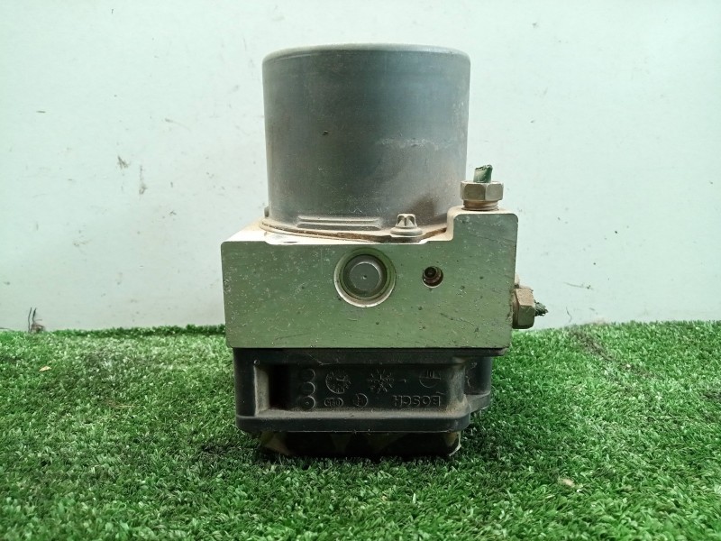 Recambio de abs para renault megane ii berlina 3p 1.5 dci diesel referencia OEM IAM 8200038695-0265800300  