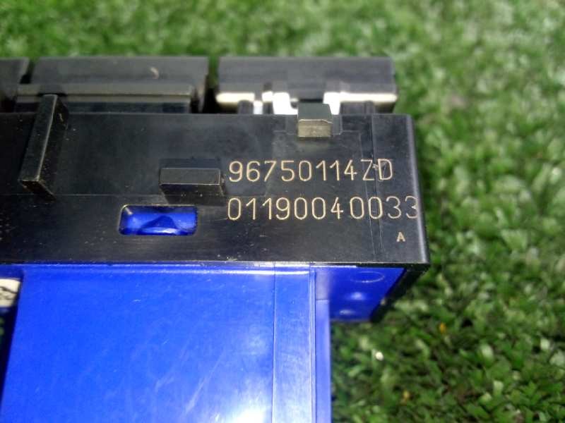 Recambio de mando multifuncion para peugeot 2008 (--.2013) 1.2 12v vti referencia OEM IAM 96750114ZD 6.PINES 