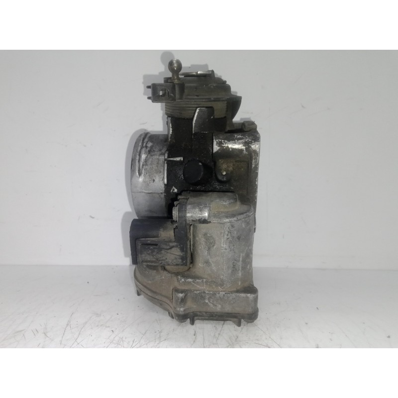 Recambio de caja mariposa para audi a4 berlina (b5) 1.8 20v turbo referencia OEM IAM 058133063M  