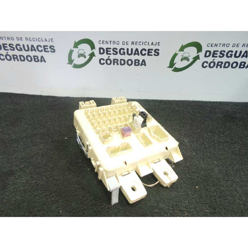 Recambio de caja reles / fusibles para hyundai elantra (xd) 1.6 16v cat referencia OEM IAM 911102D000-0102210836  