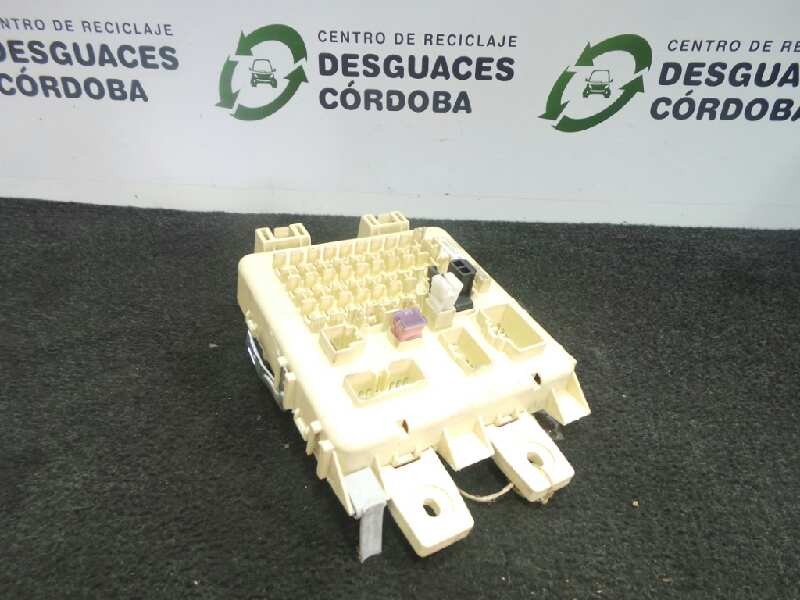 Recambio de caja reles / fusibles para hyundai elantra (xd) 1.6 16v cat referencia OEM IAM 911102D000-0102210836  