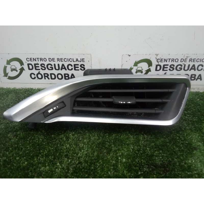 Recambio de rejilla salpicadero para peugeot 2008 (--.2013) 1.2 12v vti referencia OEM IAM 9673131677 DERECHO 