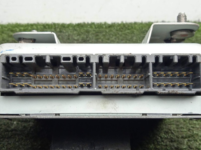 Recambio de centralita check control para ssangyong rodius 2.7 turbodiesel cat referencia OEM IAM 8716121100  
