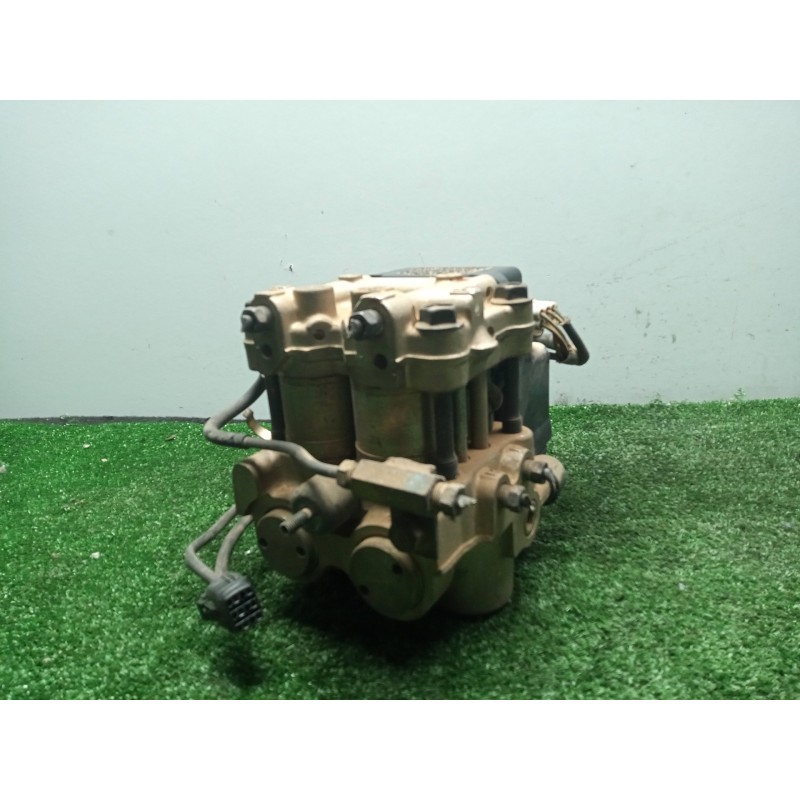 Recambio de abs para toyota supra 3.0 g referencia OEM IAM 1330000020-4451014020  