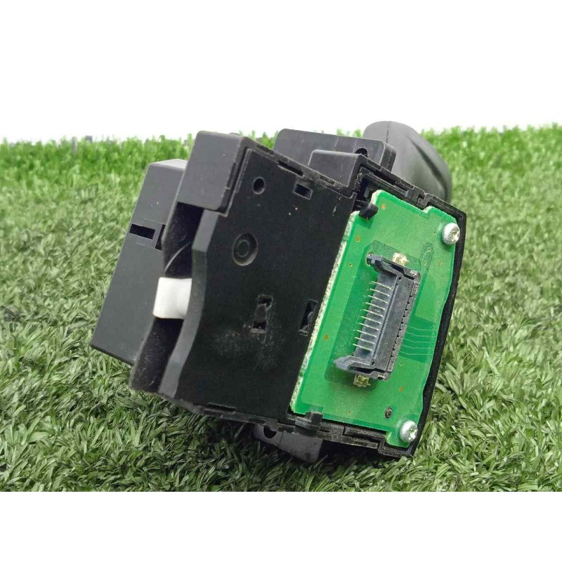 Recambio de mando luces para ford focus lim. 1.5 tdci cat referencia OEM IAM AV6T13335AE  