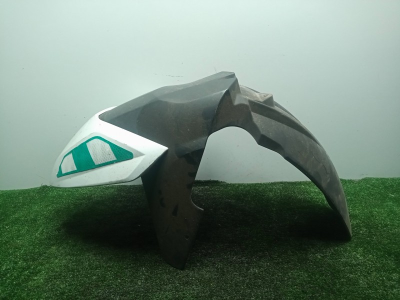 Recambio de guardabarros delantero para bmw r 1200 rt/st referencia OEM IAM  K26 - 05-10 PASO RUEDA DELANTERO COMPLETO