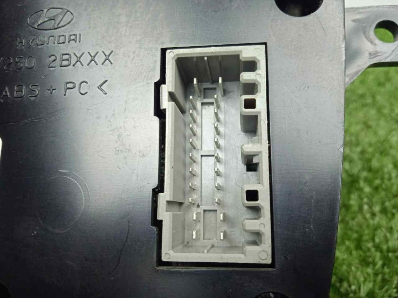 Recambio de mando climatizador para hyundai santa fe (bm) 2.2 crdi cat referencia OEM IAM 972502B432  