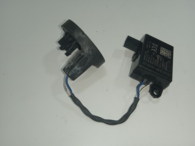 Recambio de sensor para opel corsa e gsi referencia OEM IAM 13523275  