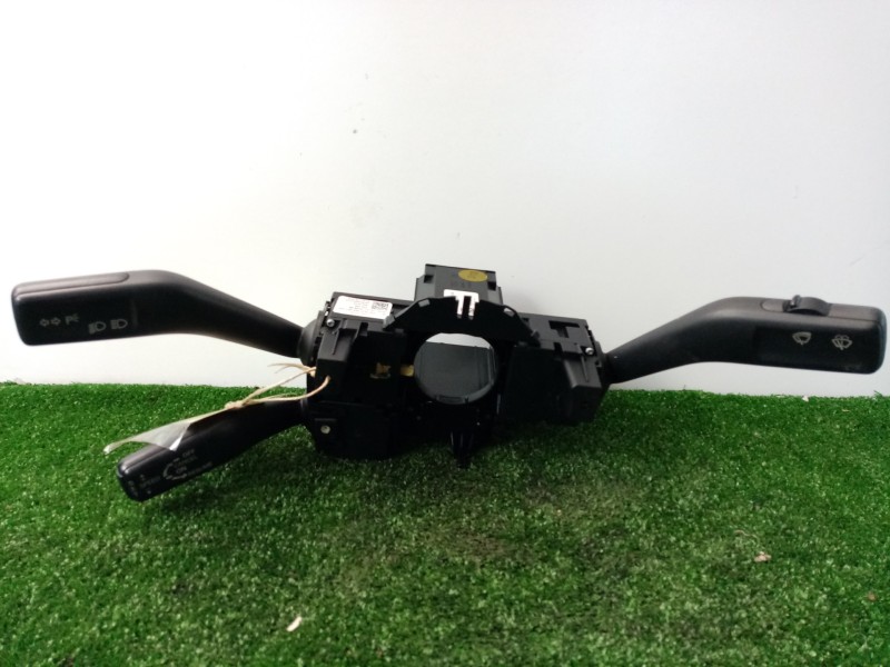 Recambio de mando luces para volkswagen passat berlina (3c2) 2.0 tdi referencia OEM IAM 3C5953507AG MANDO.DOBLE 
