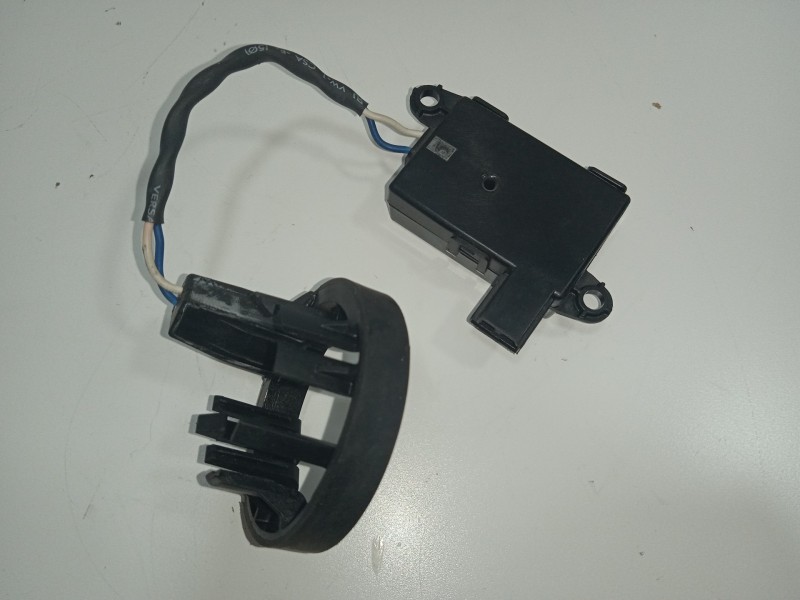 Recambio de sensor para opel corsa e gsi referencia OEM IAM 13523275  