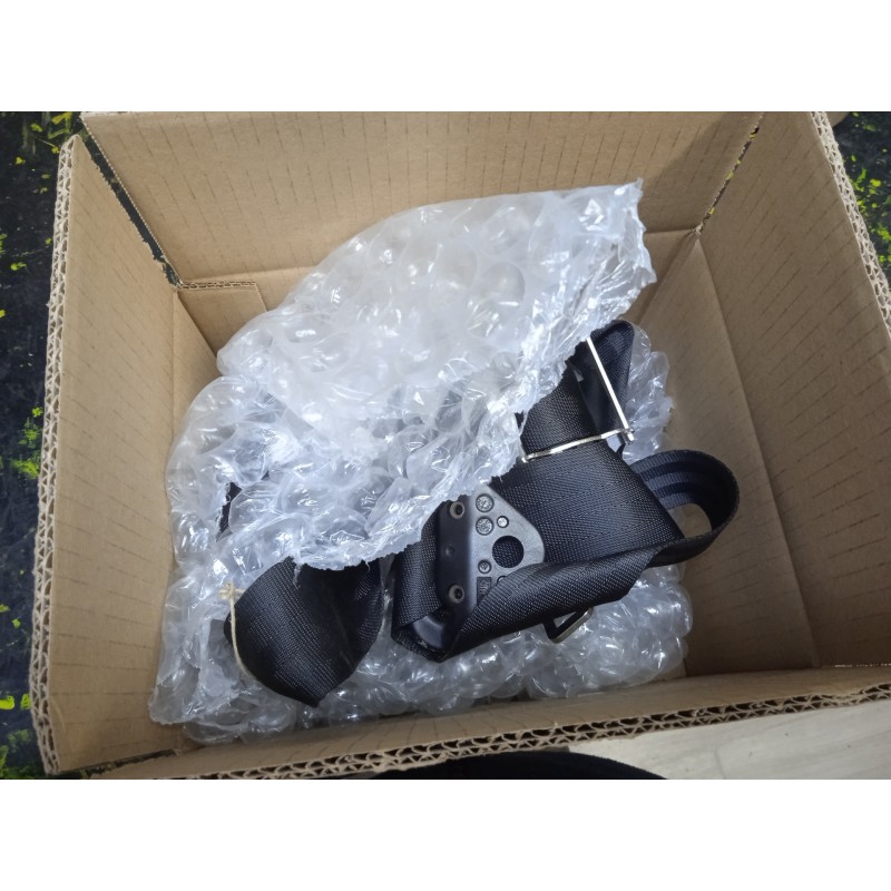 Recambio de cinturon seguridad trasero derecho para peugeot 2008 (--.2013) 1.2 12v vti referencia OEM IAM 96781656XY  