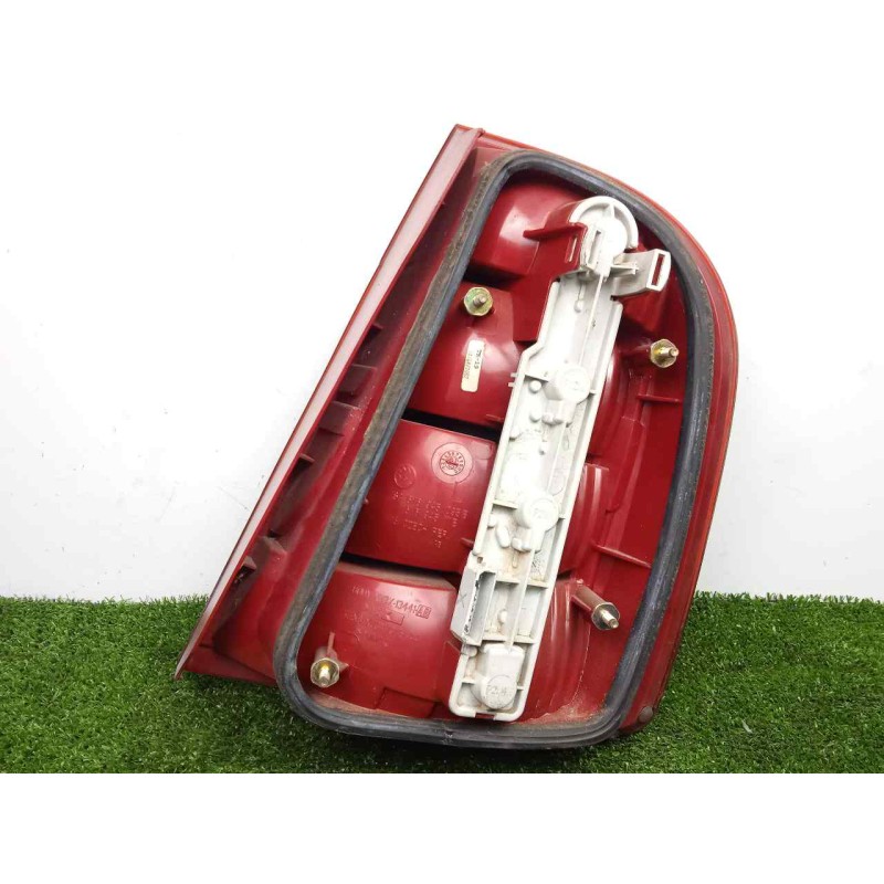 Recambio de piloto trasero izquierdo para skoda fabia (6y2/6y3) 1.4 referencia OEM IAM 6Y6945095B 99-04 