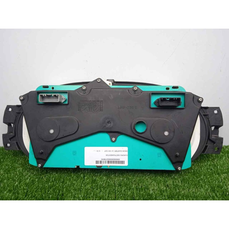 Recambio de cuadro instrumentos para dacia duster 1.6 16v cat referencia OEM IAM 248100026R-21677499-216774992  