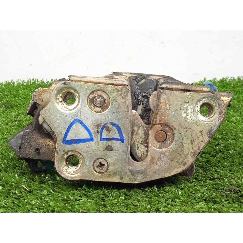 Recambio de cerradura puerta delantera derecha para tata telco sport 2.0 diesel referencia OEM IAM SINREFERENCIA  