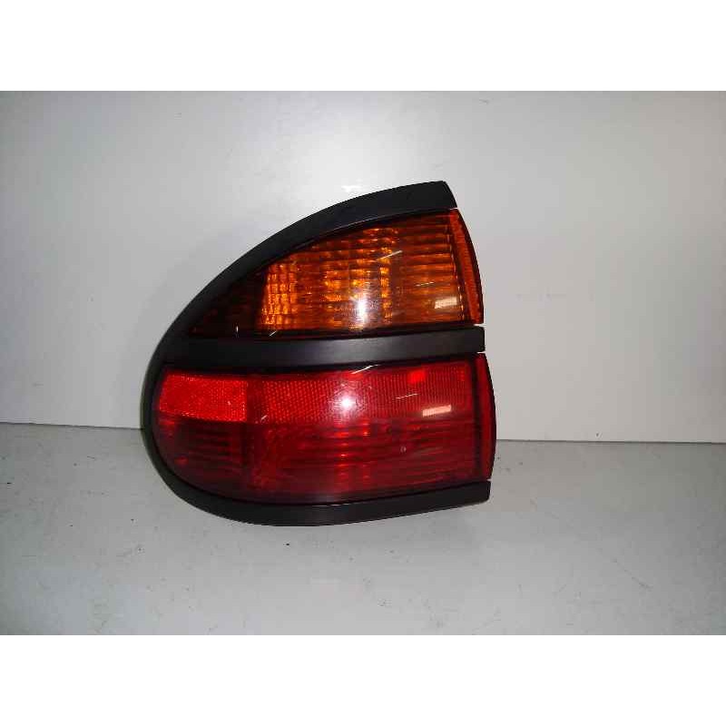 Recambio de piloto trasero izquierdo para renault laguna (b56) referencia OEM IAM  2.SERIE EXTERIOR