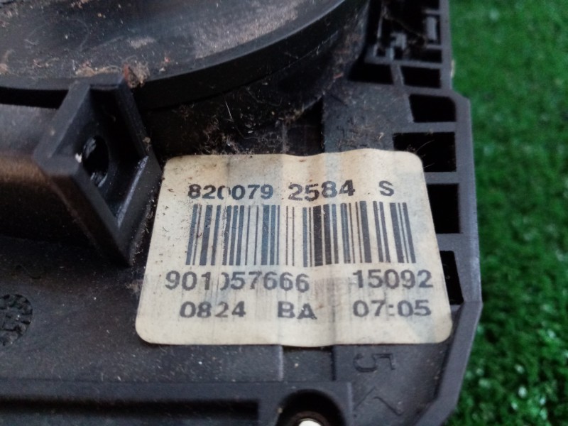 Recambio de anillo airbag para dacia duster 1.6 16v cat referencia OEM IAM 8200792584  