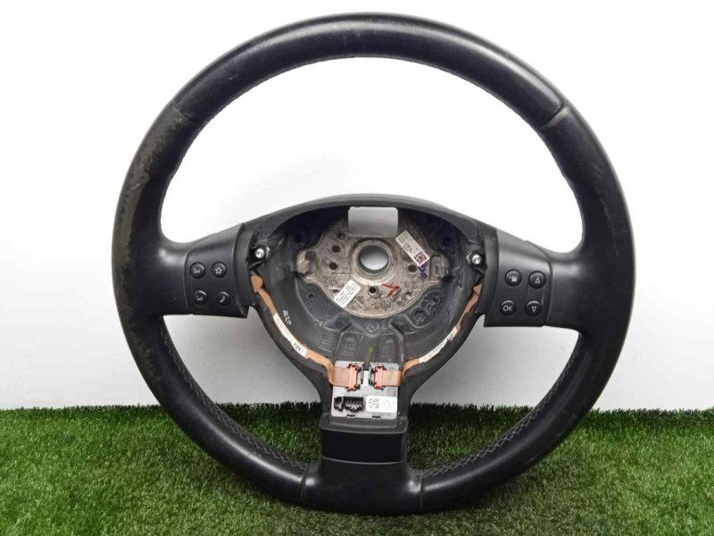 Recambio de volante para volkswagen passat berlina (3c2) 2.0 tdi referencia OEM IAM 3C0419091A CUERO LEVE.DESGASTE