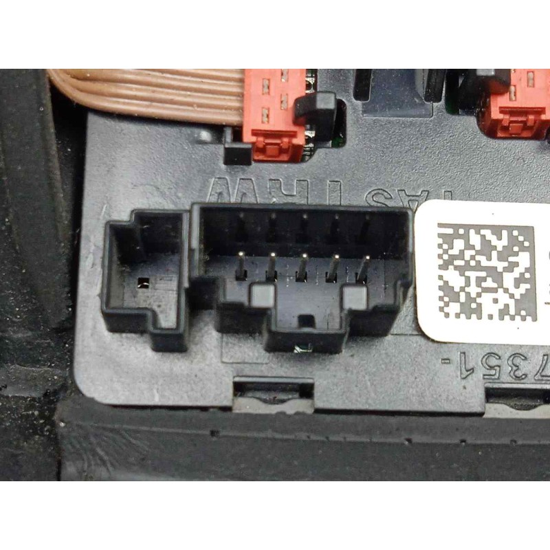 Recambio de volante para volkswagen passat berlina (3c2) 2.0 tdi referencia OEM IAM 3C0419091A CUERO LEVE.DESGASTE