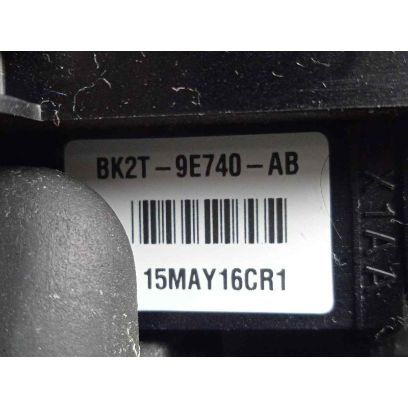 Recambio de volante para ford kuga (cbs) 1.5 ecoboost cat referencia OEM IAM AM513600BH3ZHE-BK2T9E740AB CUERO.NEGRO 