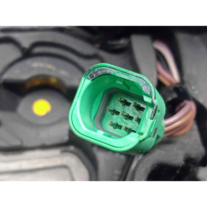 Recambio de volante para ford kuga (cbs) 1.5 ecoboost cat referencia OEM IAM AM513600BH3ZHE-BK2T9E740AB CUERO.NEGRO 