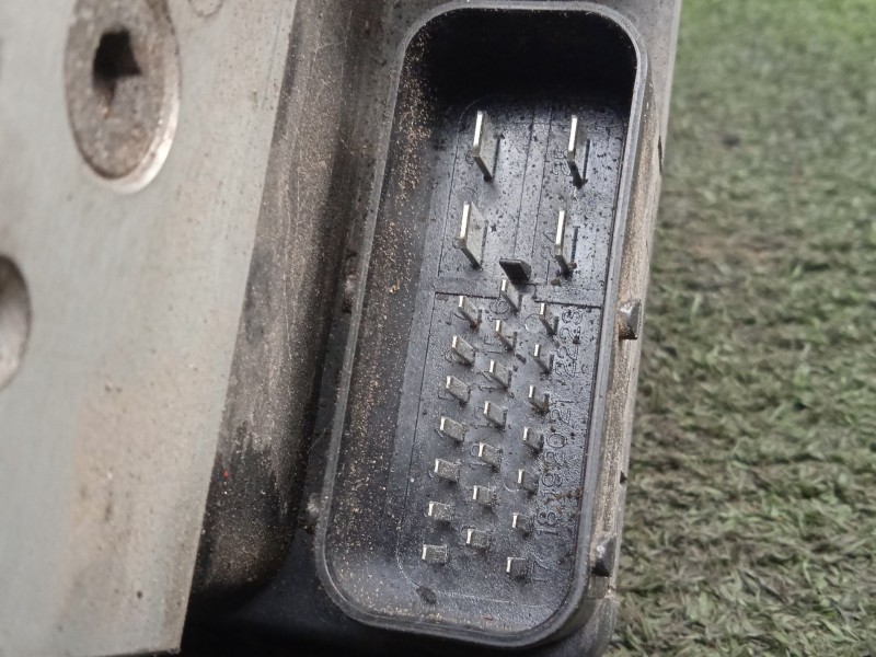 Recambio de abs para hyundai h 1 2.5 crdi cat referencia OEM IAM 442A009800047-X2T32274M-589104A050-051191851  