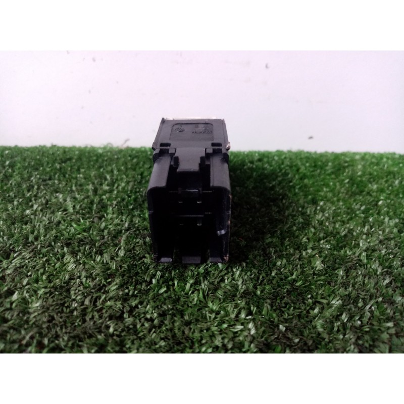 Recambio de warning para volkswagen passat berlina (3c2) 2.0 tdi referencia OEM IAM 3C0953509A  