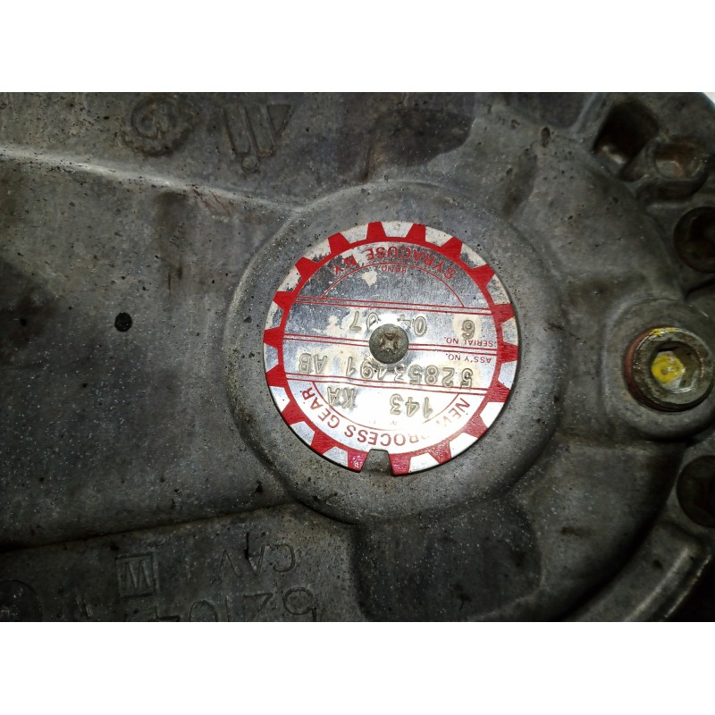 Recambio de caja transfer para dodge nitro 2.8 crd referencia OEM IAM 143KA  
