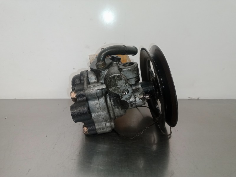 Recambio de bomba direccion para mitsubishi lancer berlina (c60a/c70a) 1.5 cat referencia OEM IAM NOTIENEREFERENCIA MECANICA 