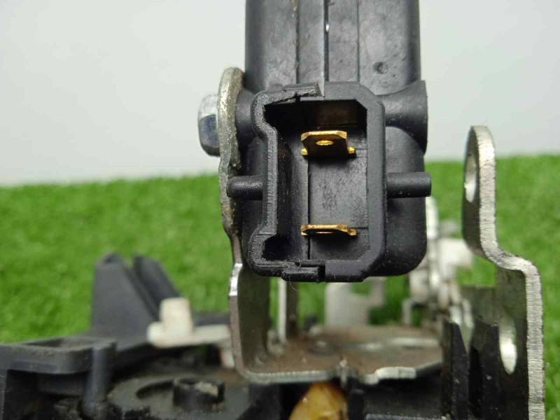 Recambio de cerradura puerta delantera derecha para dacia duster 1.6 16v cat referencia OEM IAM 8200735221 2.PINES 