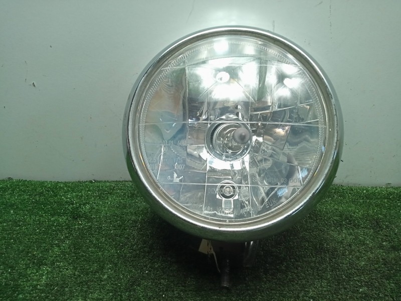 Recambio de faro central para hyosung aquila referencia OEM IAM 35100HM8162  