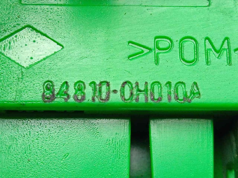 Recambio de mando elevalunas delantero derecho para peugeot 107 1.0 cat (384f) referencia OEM IAM 848100H010A 4.PINES 